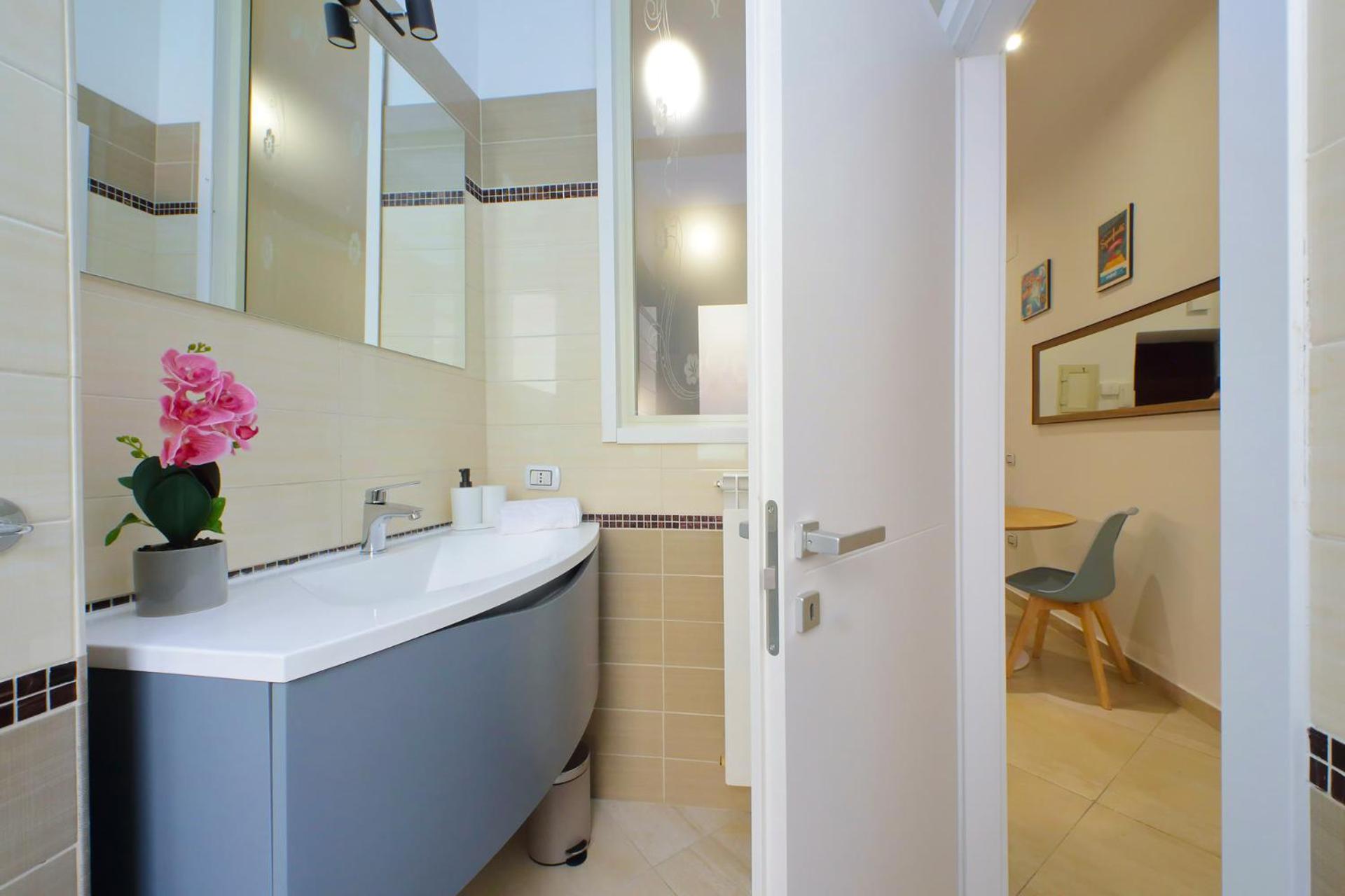 Alba Home Re Di Roma Екстериор снимка